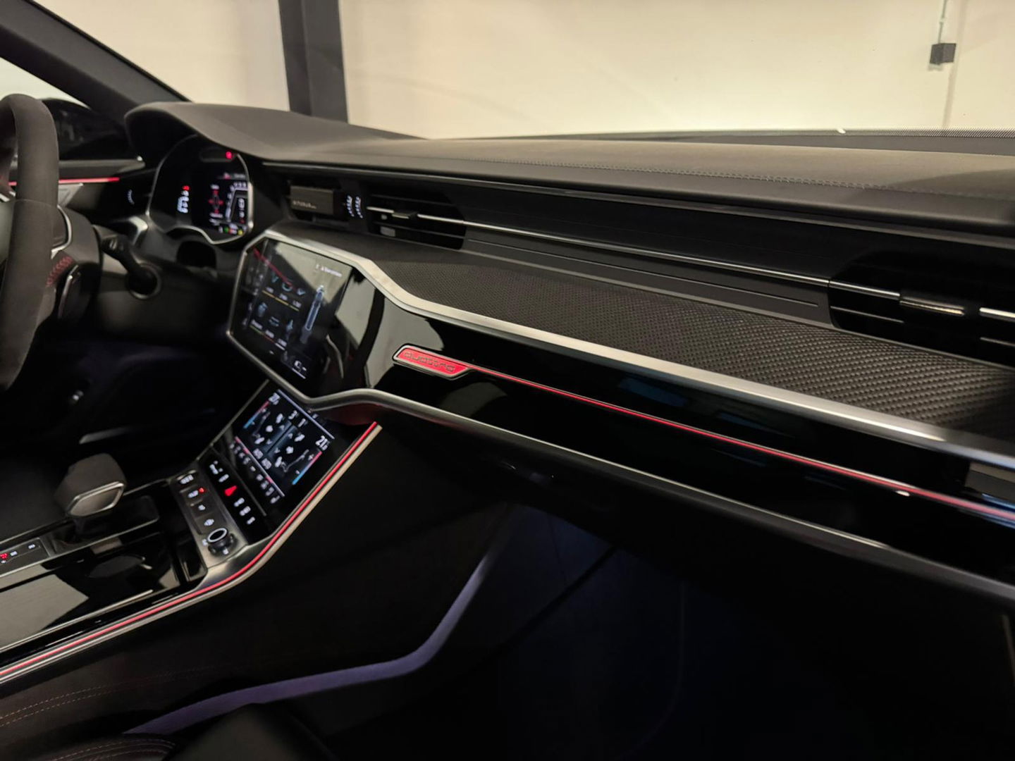 Audi A6 Avant RS 6 TFSI quattro PANO KEYLESS BOMVOL'