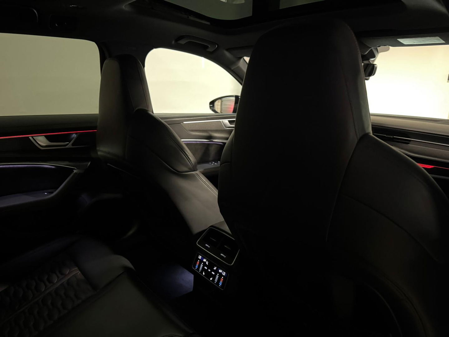 Audi A6 Avant RS 6 TFSI quattro PANO KEYLESS BOMVOL'