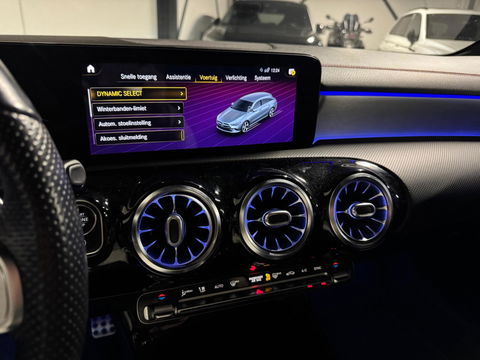 Mercedes-Benz CLA-Klasse Shooting Brake 200 Business Solution AMG PANO KEYLESS CAM