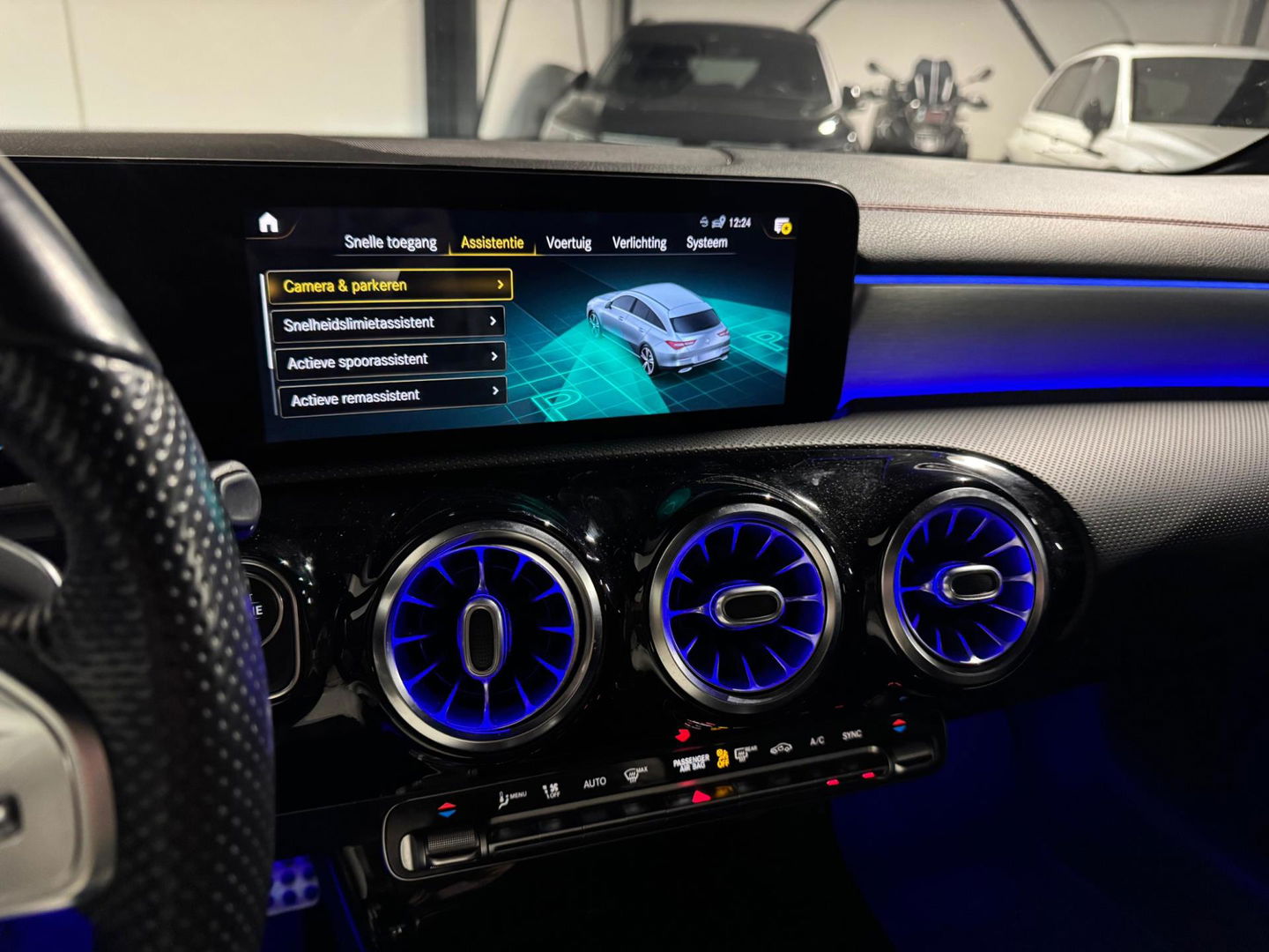 Mercedes-Benz CLA-Klasse Shooting Brake 200 Business Solution AMG PANO KEYLESS CAM