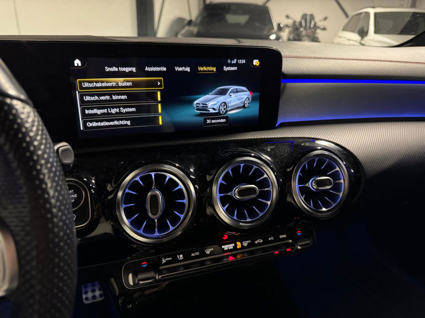 Mercedes-Benz CLA-Klasse Shooting Brake 200 Business Solution AMG PANO KEYLESS CAM