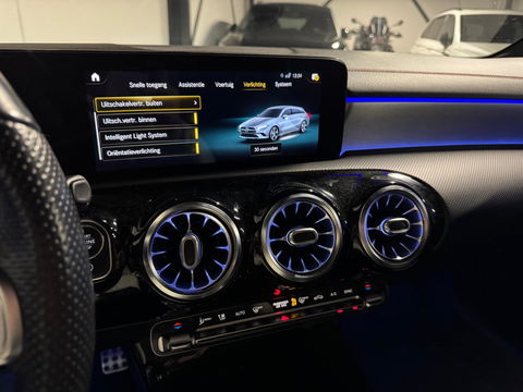 Mercedes-Benz CLA-Klasse Shooting Brake 200 Business Solution AMG PANO KEYLESS CAM