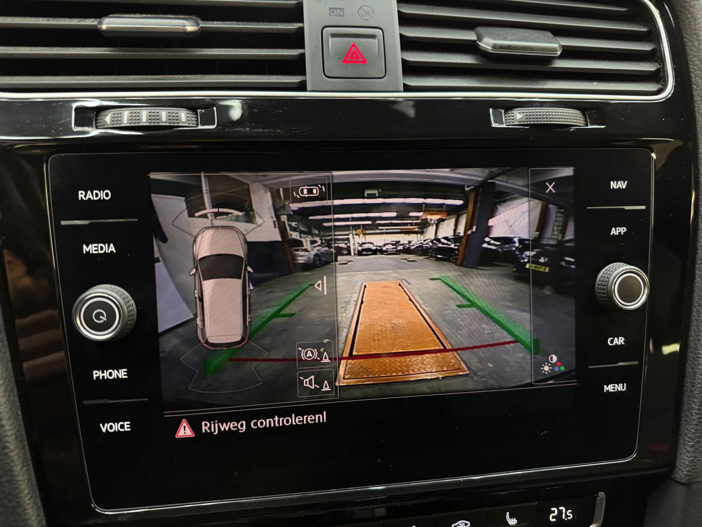 Volkswagen Golf 2.0 TSI GTI Performance Pano|Dynaudio|Keyless|Dodehoek|ACC|Lane Assist|Camera|ParkPilot|Standkachel|Sfeer|Stoelver