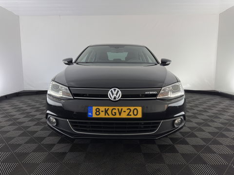 Volkswagen Jetta 1.4 TSI Hybrid Highline Aut. *XENON | NAVI-FULLMAP | COMFORT-SEATS | PRIVACY-GLASS | SHIFT-PADDLES |  ECC | PDC | CRUISE | 17''ALU*