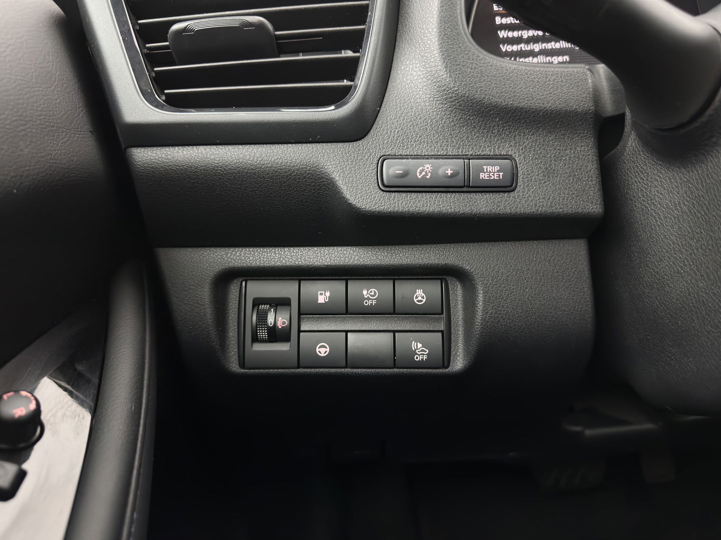 Nissan Leaf e+ Tekna 62 kWh {SOH-95%} (INCL-BTW) *Aut.*LEATHER-MICROFIBRE | FULL-LED | ADAPTIVE-CRUISE | BOSE-AUDIO | TOP-VIEW | DAB | KEYLESS | NAVI-FULLMAP | DAB | HEATED-COMFORTSEATS | BLIND-SPOT | PRIVACY-GLASS | 17''ALU*