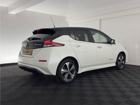 Nissan Leaf e+ Tekna 62 kWh {SOH-95%} (INCL-BTW) *Aut.*LEATHER-MICROFIBRE | FULL-LED | ADAPTIVE-CRUISE | BOSE-AUDIO | TOP-VIEW | DAB | KEYLESS | NAVI-FULLMAP | DAB | HEATED-COMFORTSEATS | BLIND-SPOT | PRIVACY-GLASS | 17''ALU*