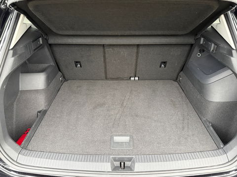 Volkswagen Tiguan 1.5 eTSI Life Edition ACC|Winterpakket|Automaat|Sfeerverlichting|Cruise