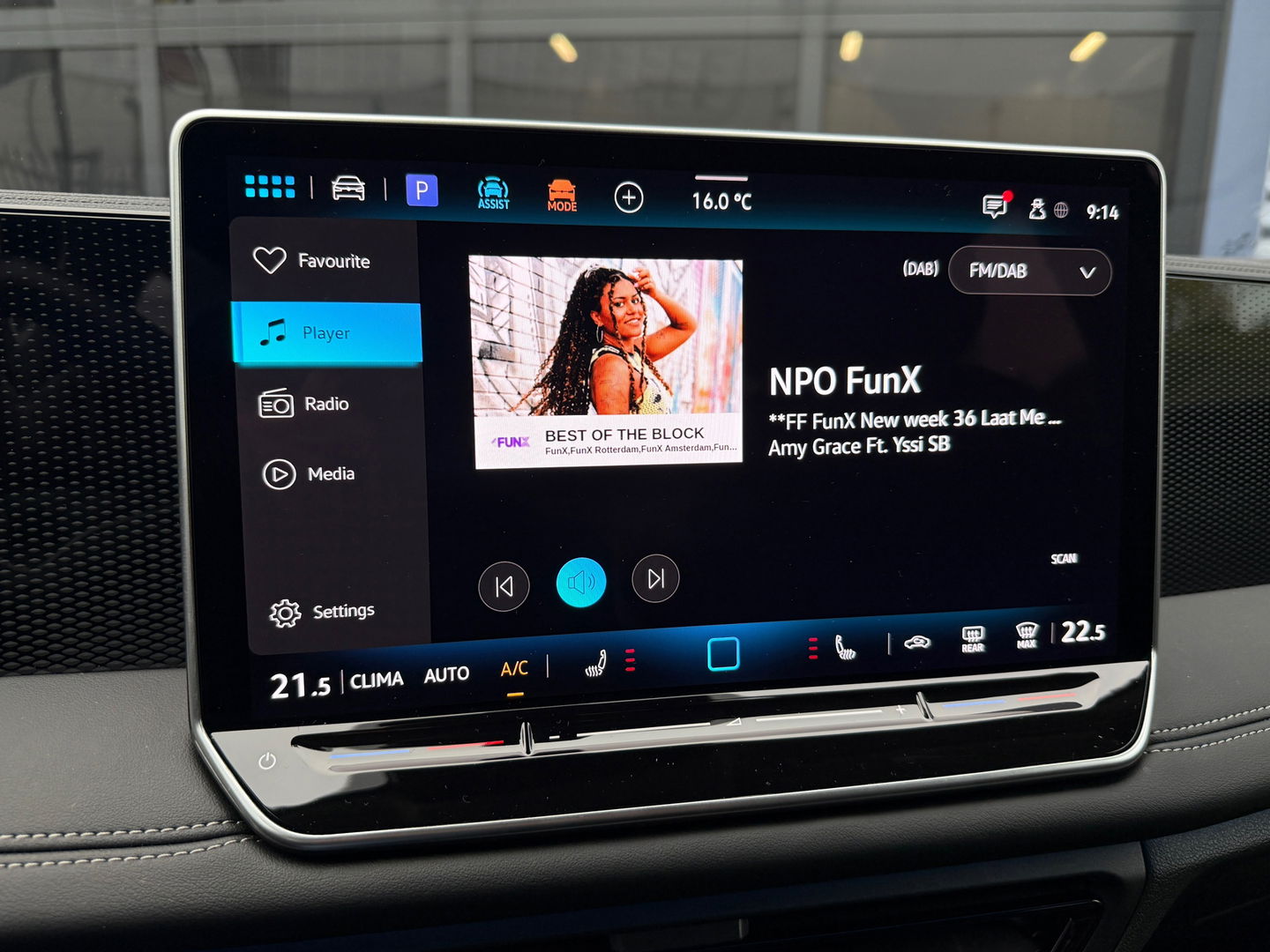 Volkswagen Tiguan 1.5 eTSI Life Edition ACC|Winterpakket|Automaat|Sfeerverlichting|Cruise