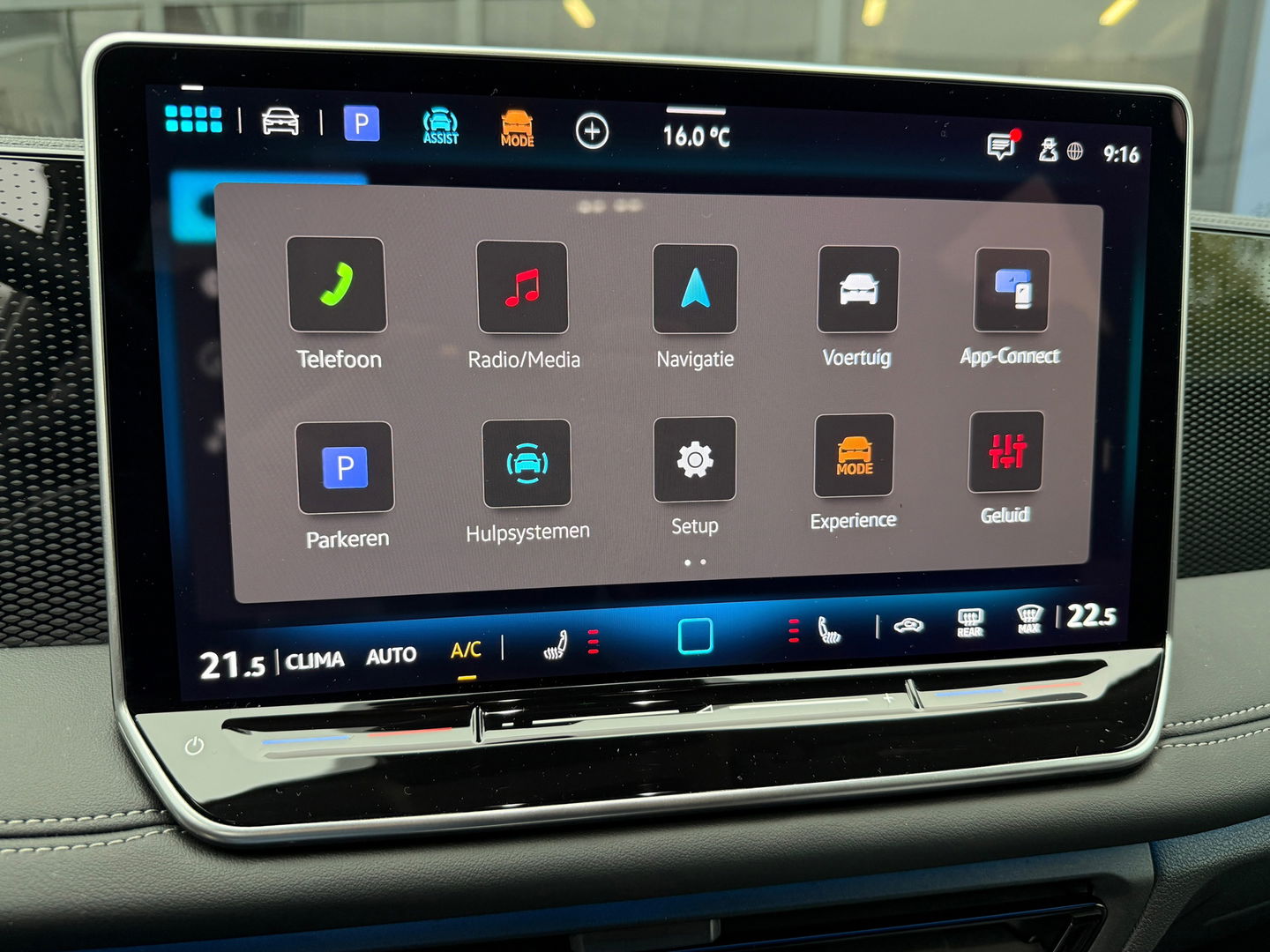 Volkswagen Tiguan 1.5 eTSI Life Edition ACC|Winterpakket|Automaat|Sfeerverlichting|Cruise