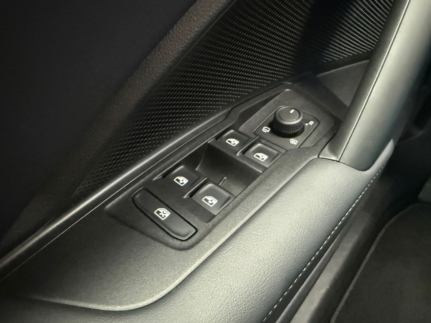 Volkswagen Tiguan 1.5 eTSI Life Edition ACC|Winterpakket|Automaat|Sfeerverlichting|Cruise