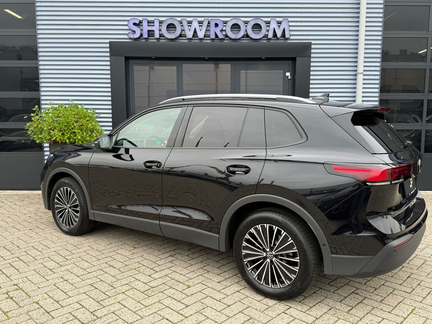 Volkswagen Tiguan 1.5 eTSI Life Edition ACC|Winterpakket|Automaat|Sfeerverlichting|Cruise