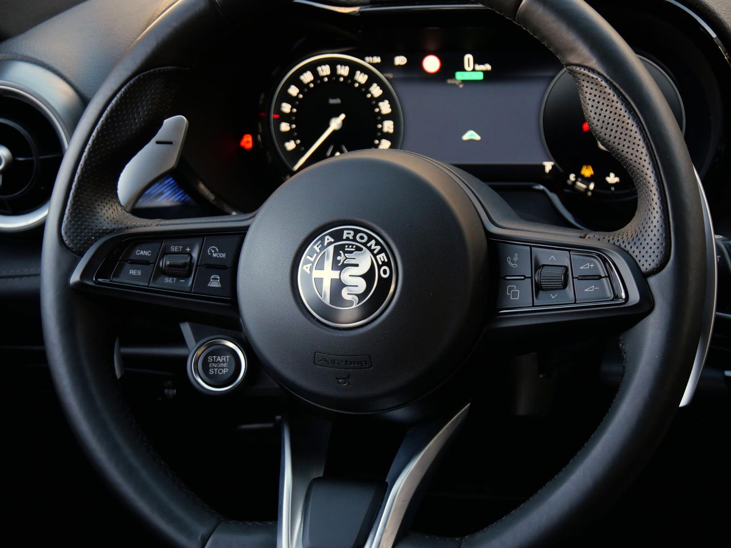 Alfa Romeo Tonale 1.5T HYBRID 160PK ED. SPECIALE/ LEER PACK/ WINTER PACK