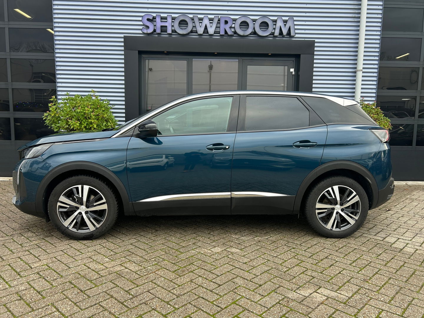 Peugeot 3008 1.2 PureTech Allure Applecarplay|Cruisecontrol|Stoelverwarming|Lichtmetalenvelgen