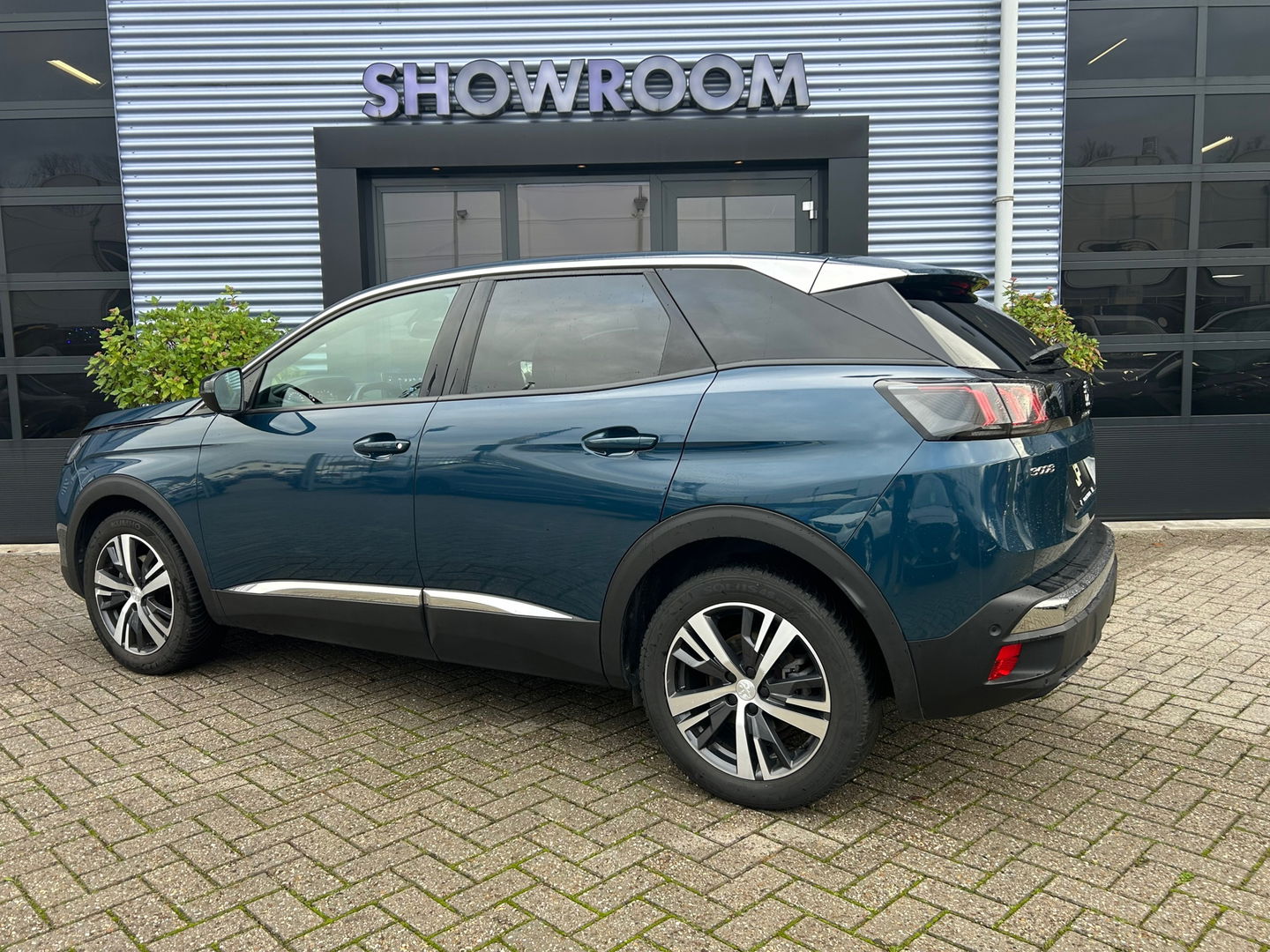 Peugeot 3008 1.2 PureTech Allure Applecarplay|Cruisecontrol|Stoelverwarming|Lichtmetalenvelgen