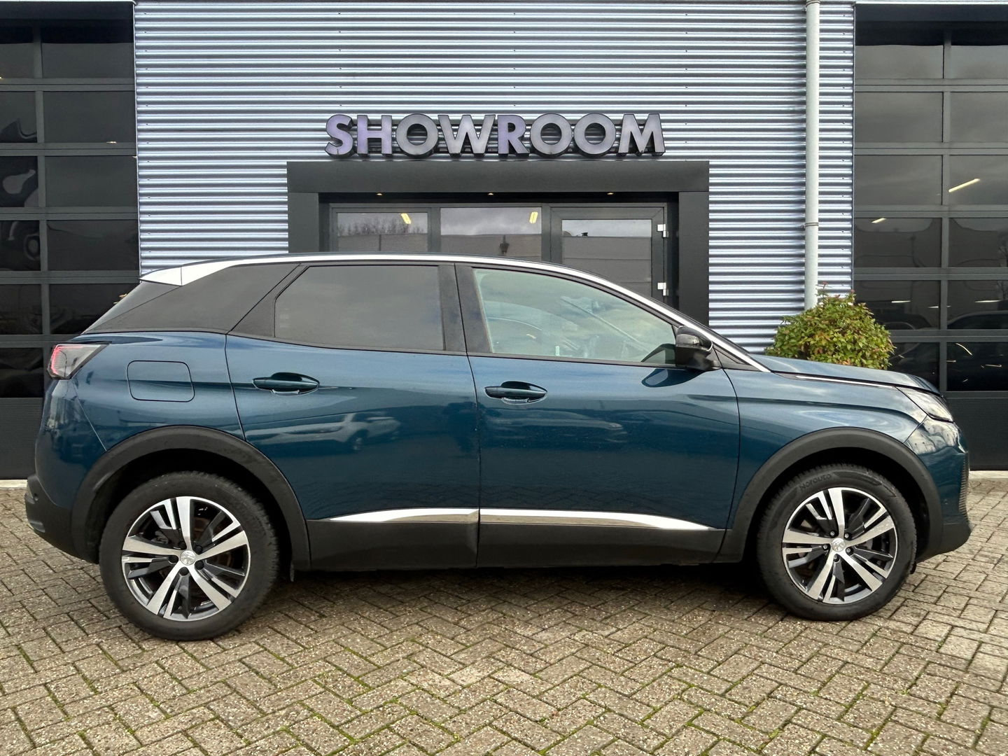 Peugeot 3008 1.2 PureTech Allure Applecarplay|Cruisecontrol|Stoelverwarming|Lichtmetalenvelgen