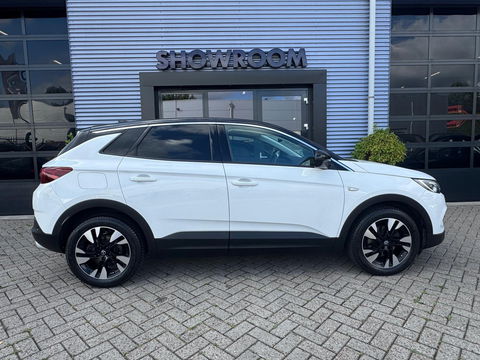 Opel Grandland X 1.6 Turbo Elegance|181PK|Automaat|Airco|Leder|Apple carplay|Camera|Cruise control|Memory stoelen