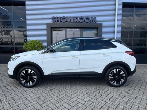 Opel Grandland X 1.6 Turbo Elegance|181PK|Automaat|Airco|Leder|Apple carplay|Camera|Cruise control|Memory stoelen