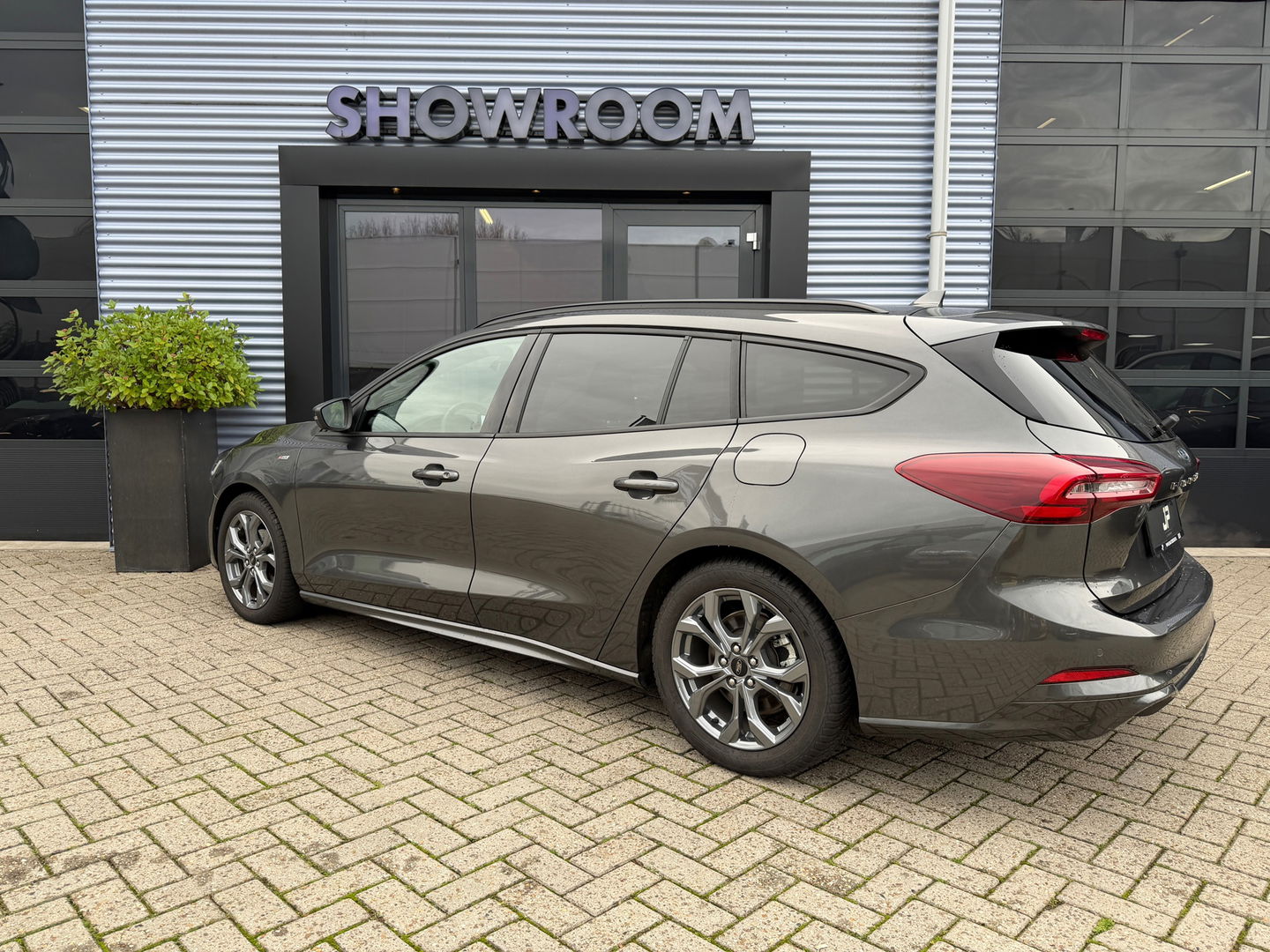 Ford FOCUS Wagon 1.0 EcoBoost Hybrid ST Line X|Camera|Applecarplay|ACC|Dodehoek|Stoel en Stuurverwarming