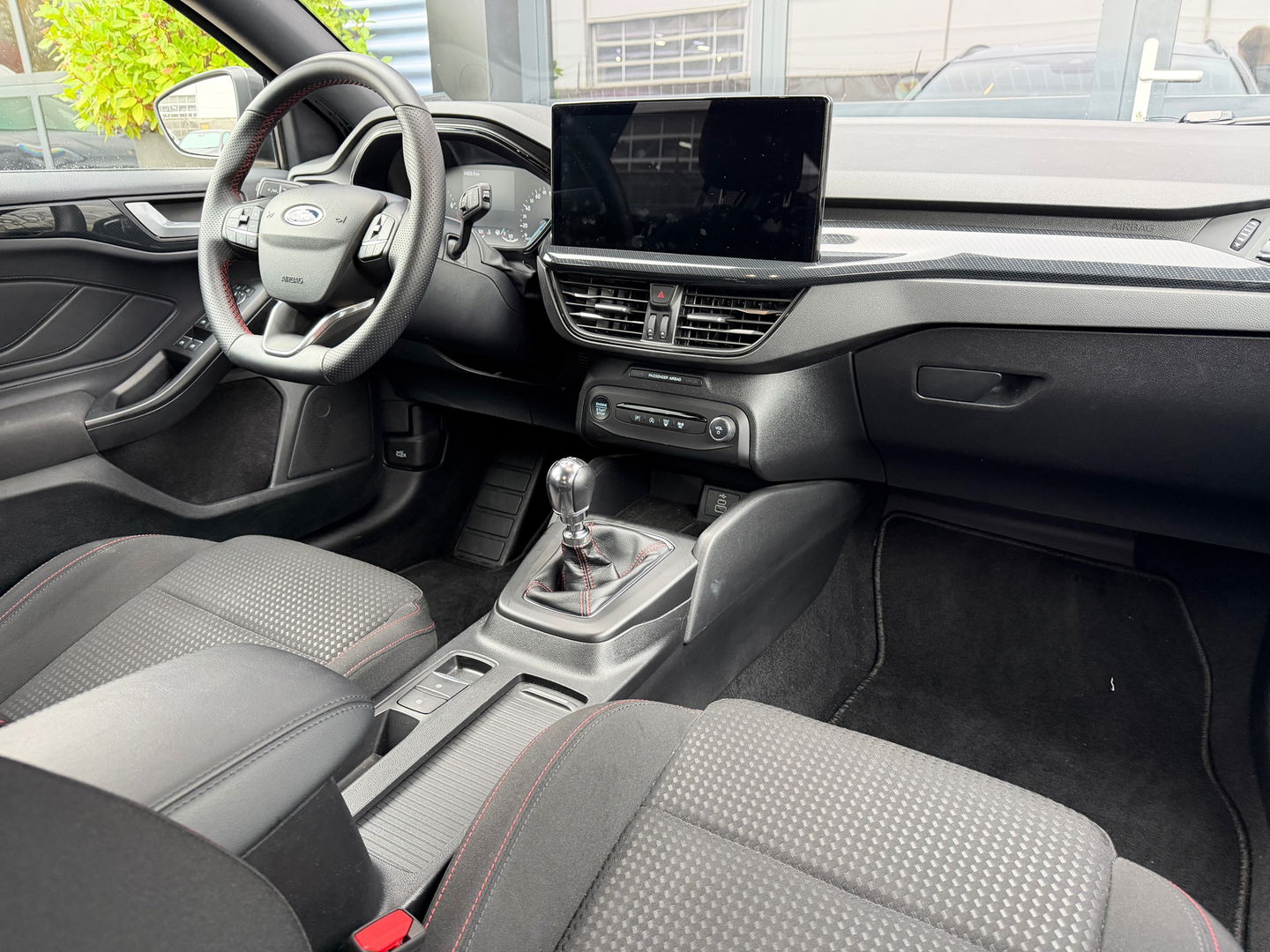 Ford FOCUS Wagon 1.0 EcoBoost Hybrid ST Line X|Camera|Applecarplay|ACC|Dodehoek|Stoel en Stuurverwarming