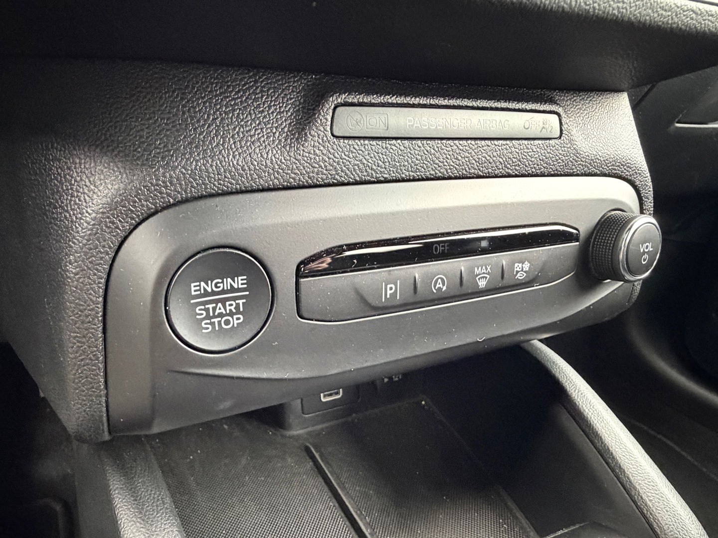 Ford FOCUS Wagon 1.0 EcoBoost Hybrid ST Line X|Camera|Applecarplay|ACC|Dodehoek|Stoel en Stuurverwarming