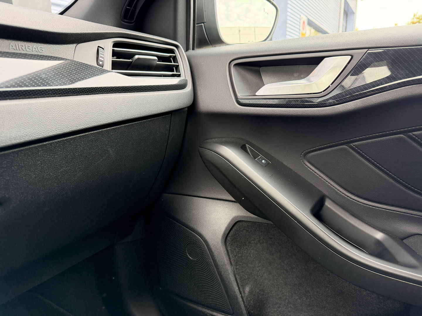 Ford FOCUS Wagon 1.0 EcoBoost Hybrid ST Line X|Camera|Applecarplay|ACC|Dodehoek|Stoel en Stuurverwarming