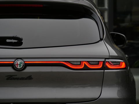 Alfa Romeo Tonale 1.5T HYBRID 160PK ED. SPECIALE/ LEER PACK/ WINTER PACK