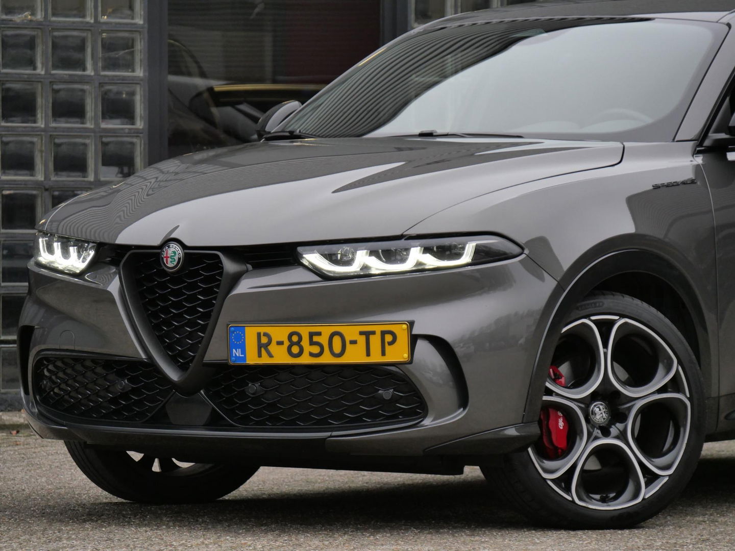 Alfa Romeo Tonale 1.5T HYBRID 160PK ED. SPECIALE/ LEER PACK/ WINTER PACK