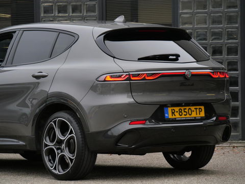 Alfa Romeo Tonale 1.5T HYBRID 160PK ED. SPECIALE/ LEER PACK/ WINTER PACK