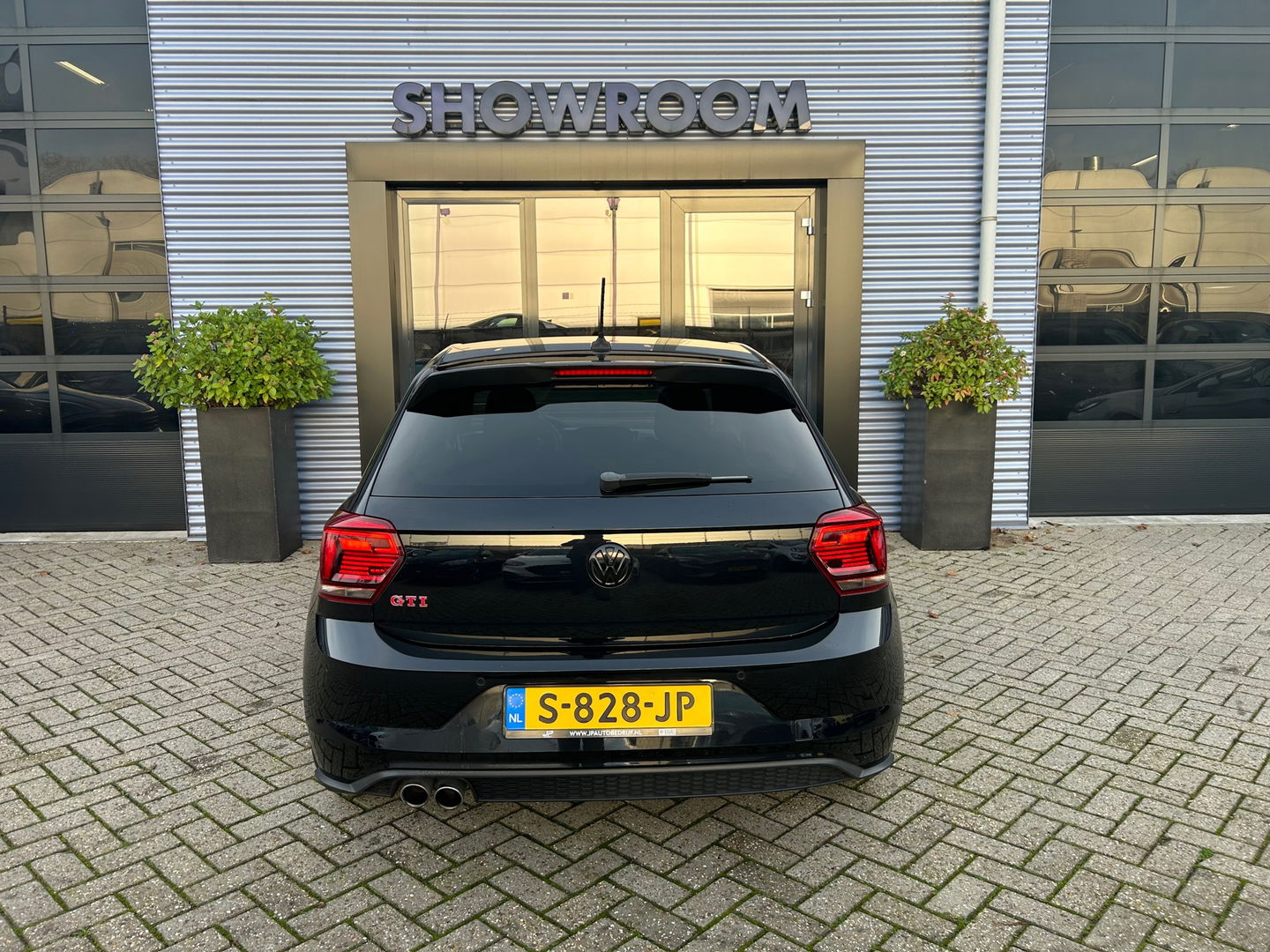 Volkswagen Polo 2.0 TSI GTI|18INCH|Virt Cockpit|DSG|ACC|Stoelverwarming|Apple carplay
