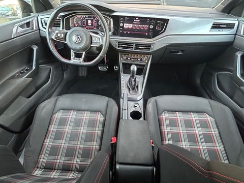 Volkswagen Polo 2.0 TSI GTI|18INCH|Virt Cockpit|DSG|ACC|Stoelverwarming|Apple carplay