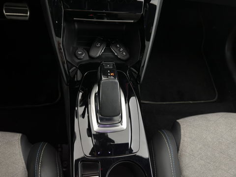 Peugeot e-208 EV GT 350 50 kWh [ 3-Fase ] {SOH-100%} (INCL-BTW) *PANO | FULL-LED | DIGI-COCKPIT | BLINDSPOT | CAMERA | LEATHER-ALCANTARA | AMBIENT-LIGHT | NAVI-FULLMAP | LANE-ASSIST | KEYLESS | DAB | CCS-FASTLOADER | HEATED-SPORTSEATS | 17"ALU*