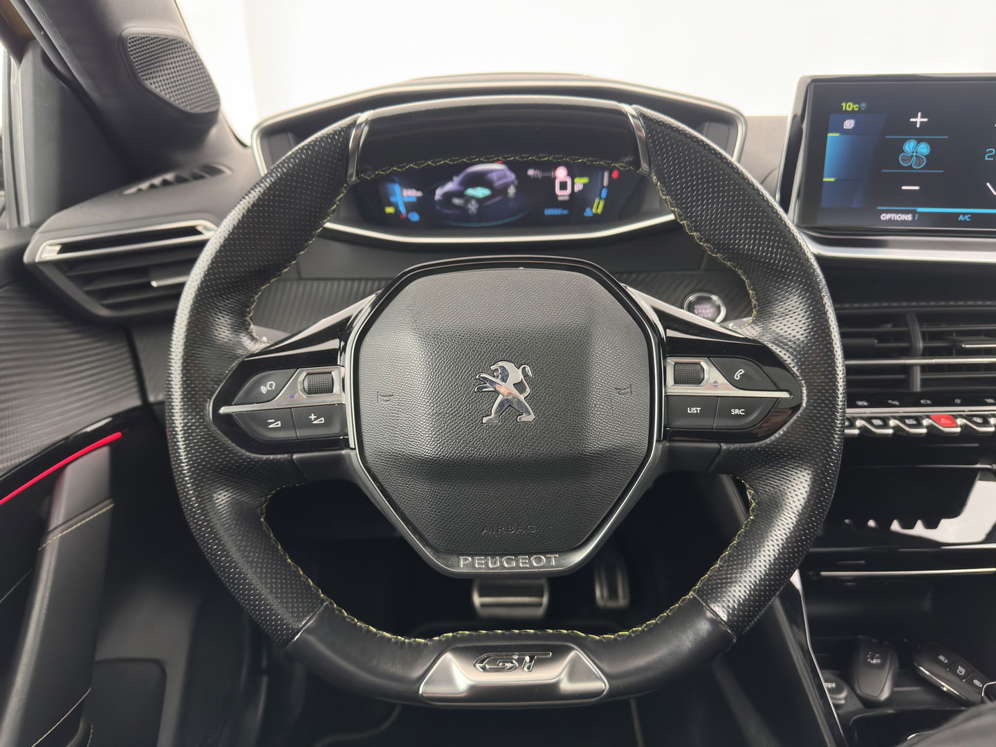 Peugeot e-208 EV GT 350 50 kWh [ 3-Fase ] {SOH-100%} (INCL-BTW) *PANO | FULL-LED | DIGI-COCKPIT | BLINDSPOT | CAMERA | LEATHER-ALCANTARA | AMBIENT-LIGHT | NAVI-FULLMAP | LANE-ASSIST | KEYLESS | DAB | CCS-FASTLOADER | HEATED-SPORTSEATS | 17"ALU*