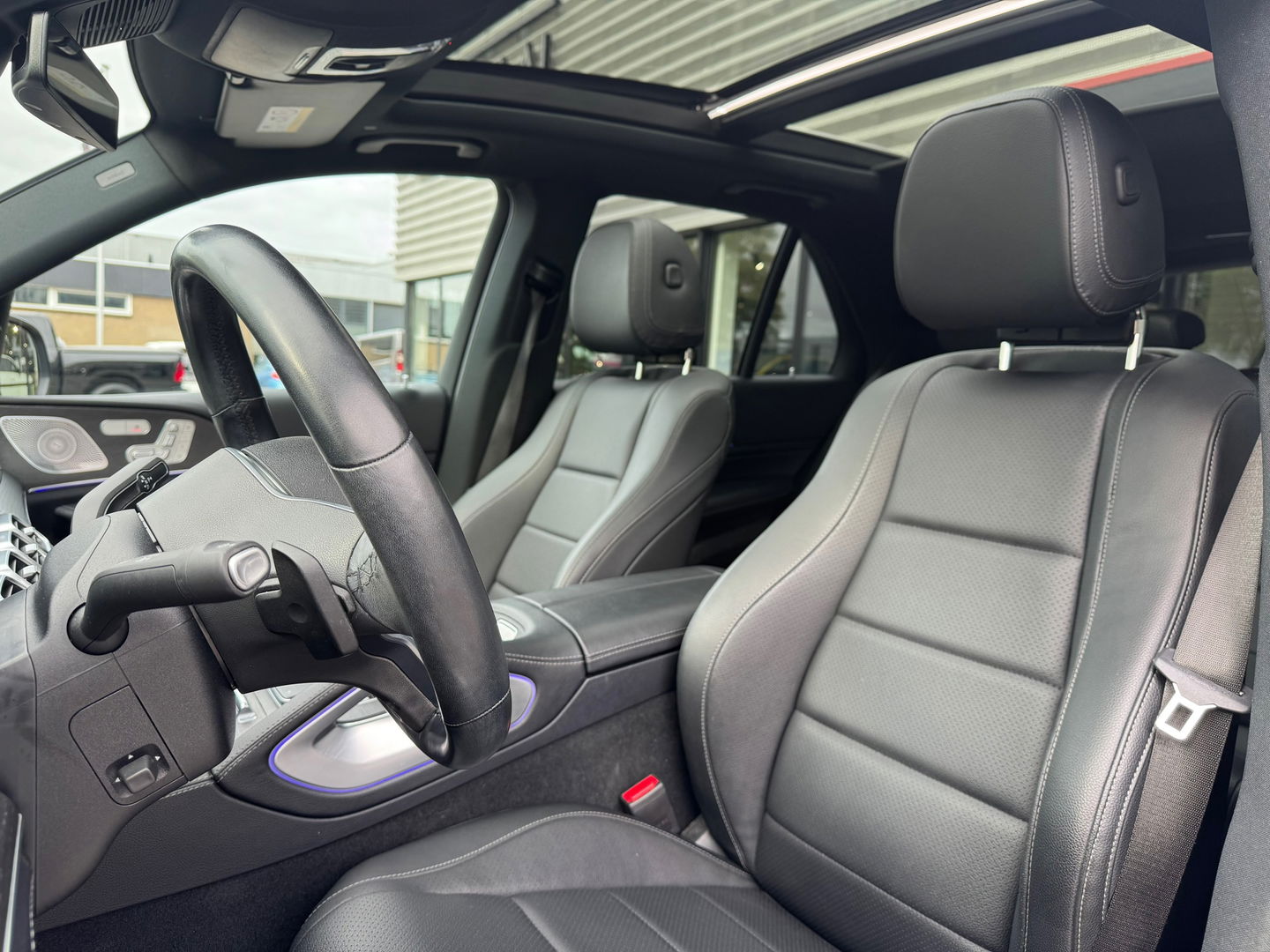 Mercedes-Benz GLE 450 4MATIC AMG Premium Plus|Pano|Burmester|Memory|360Camera|Keyless|Leder|367PK