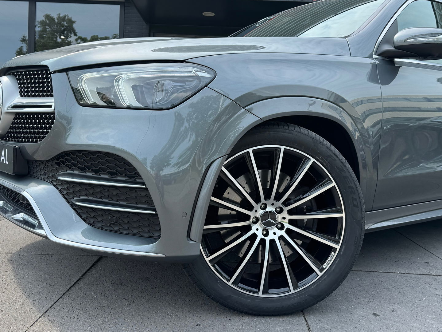 Mercedes-Benz GLE 450 4MATIC AMG Premium Plus|Pano|Burmester|Memory|360Camera|Keyless|Leder|367PK