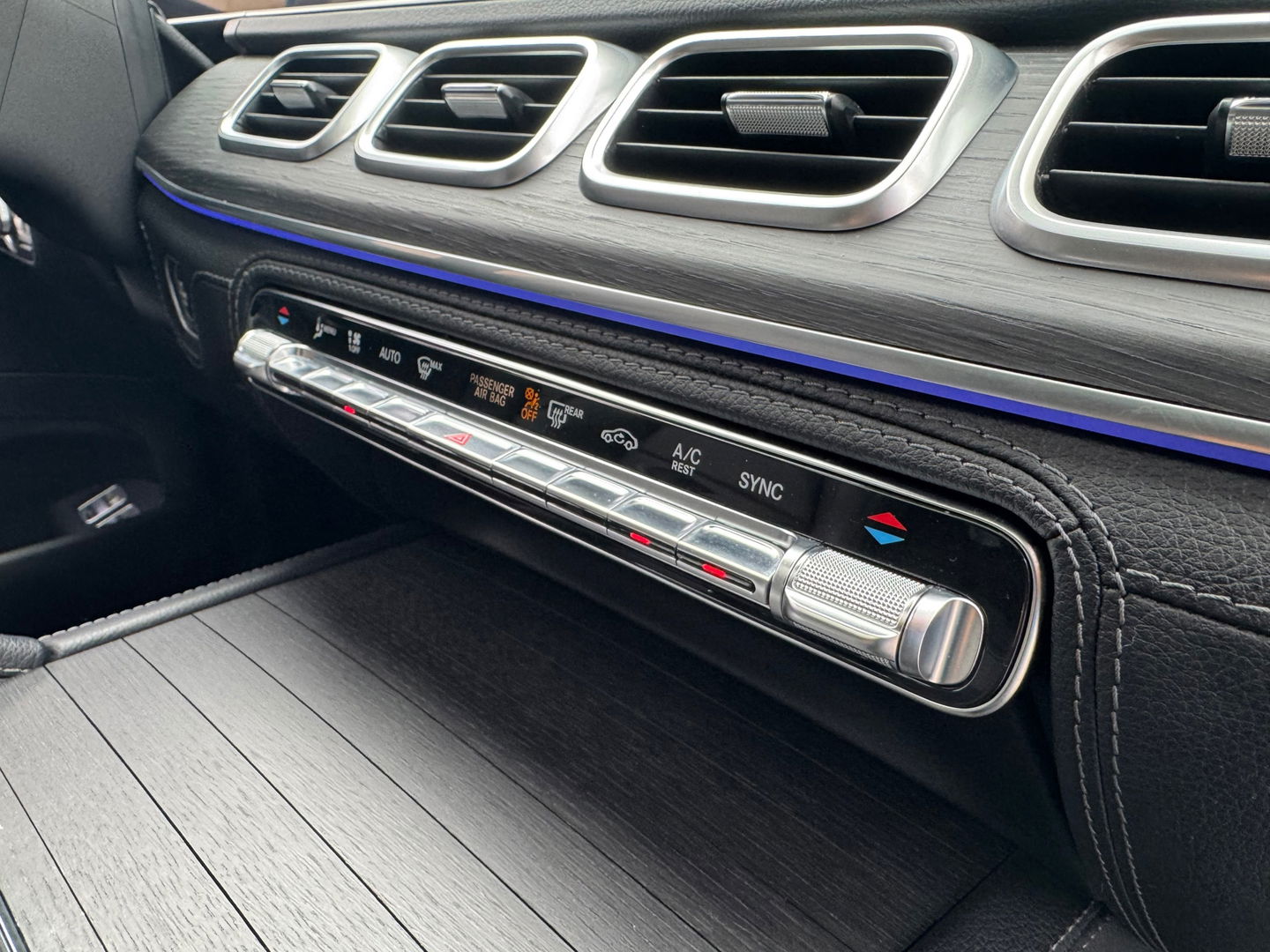 Mercedes-Benz GLE 450 4MATIC AMG Premium Plus|Pano|Burmester|Memory|360Camera|Keyless|Leder|367PK