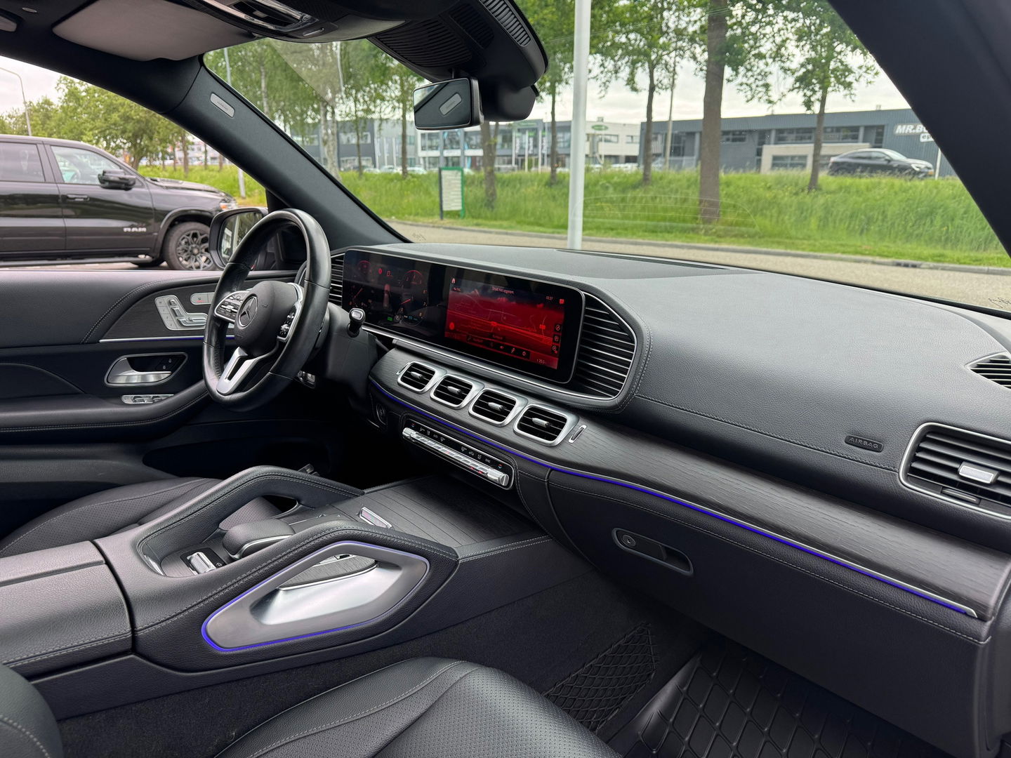 Mercedes-Benz GLE 450 4MATIC AMG Premium Plus|Pano|Burmester|Memory|360Camera|Keyless|Leder|367PK