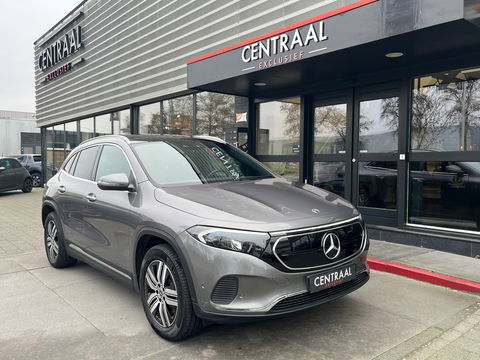Mercedes-Benz EQA 250 Luxury Line 67 kWh|Pano|BTW|Camera|Keyless|Ambient Light|Stoelverwarming|NL-Auto|190PK