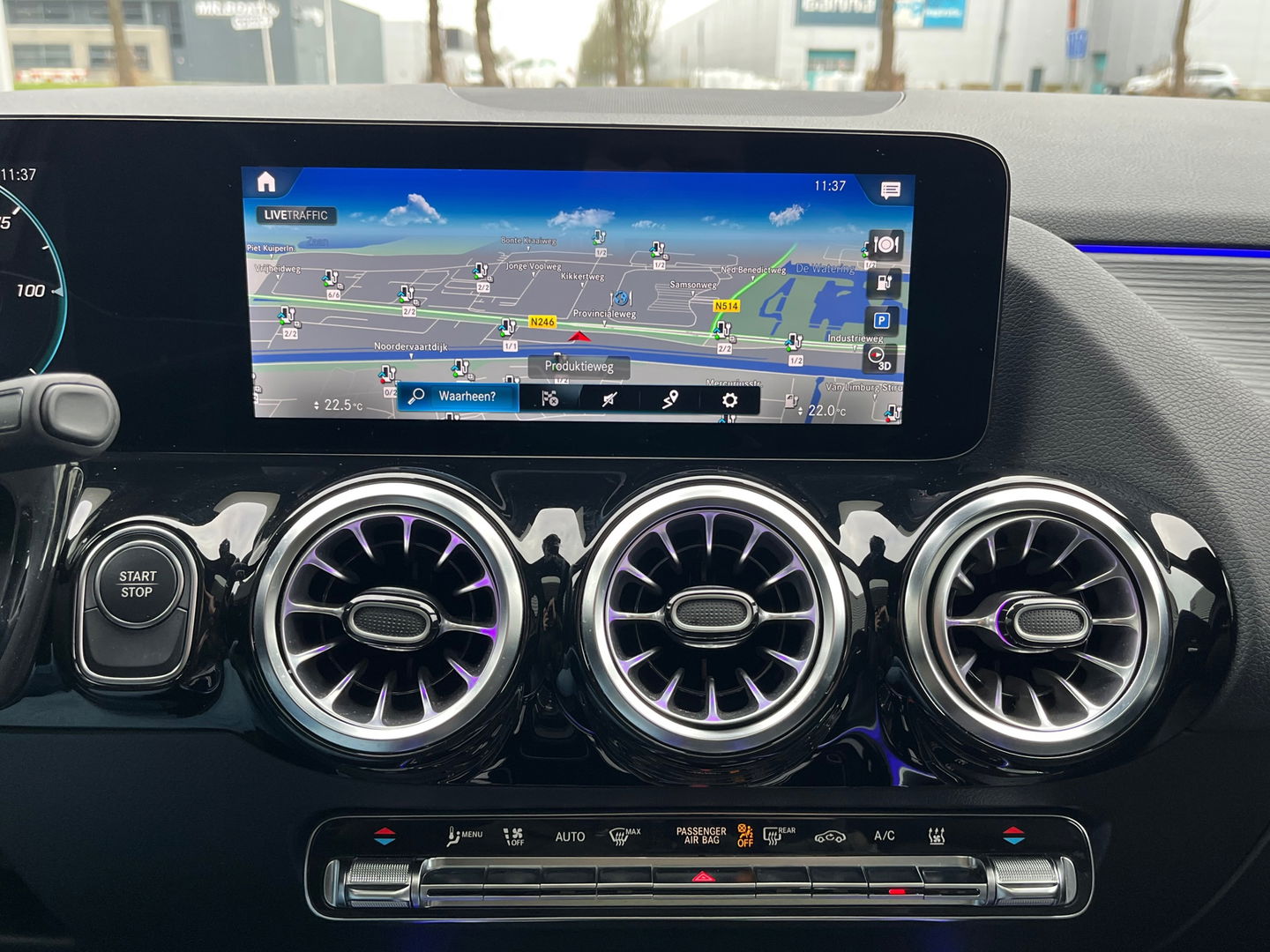 Mercedes-Benz EQA 250 Luxury Line 67 kWh|Pano|BTW|Camera|Keyless|Ambient Light|Stoelverwarming|NL-Auto|190PK