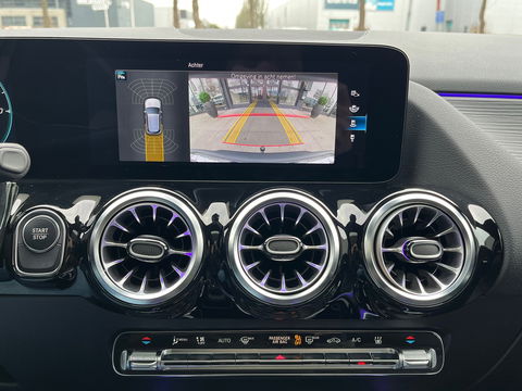 Mercedes-Benz EQA 250 Luxury Line 67 kWh|Pano|BTW|Camera|Keyless|Ambient Light|Stoelverwarming|NL-Auto|190PK