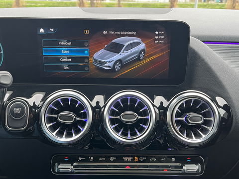 Mercedes-Benz EQA 250 Luxury Line 67 kWh|Pano|BTW|Camera|Keyless|Ambient Light|Stoelverwarming|NL-Auto|190PK