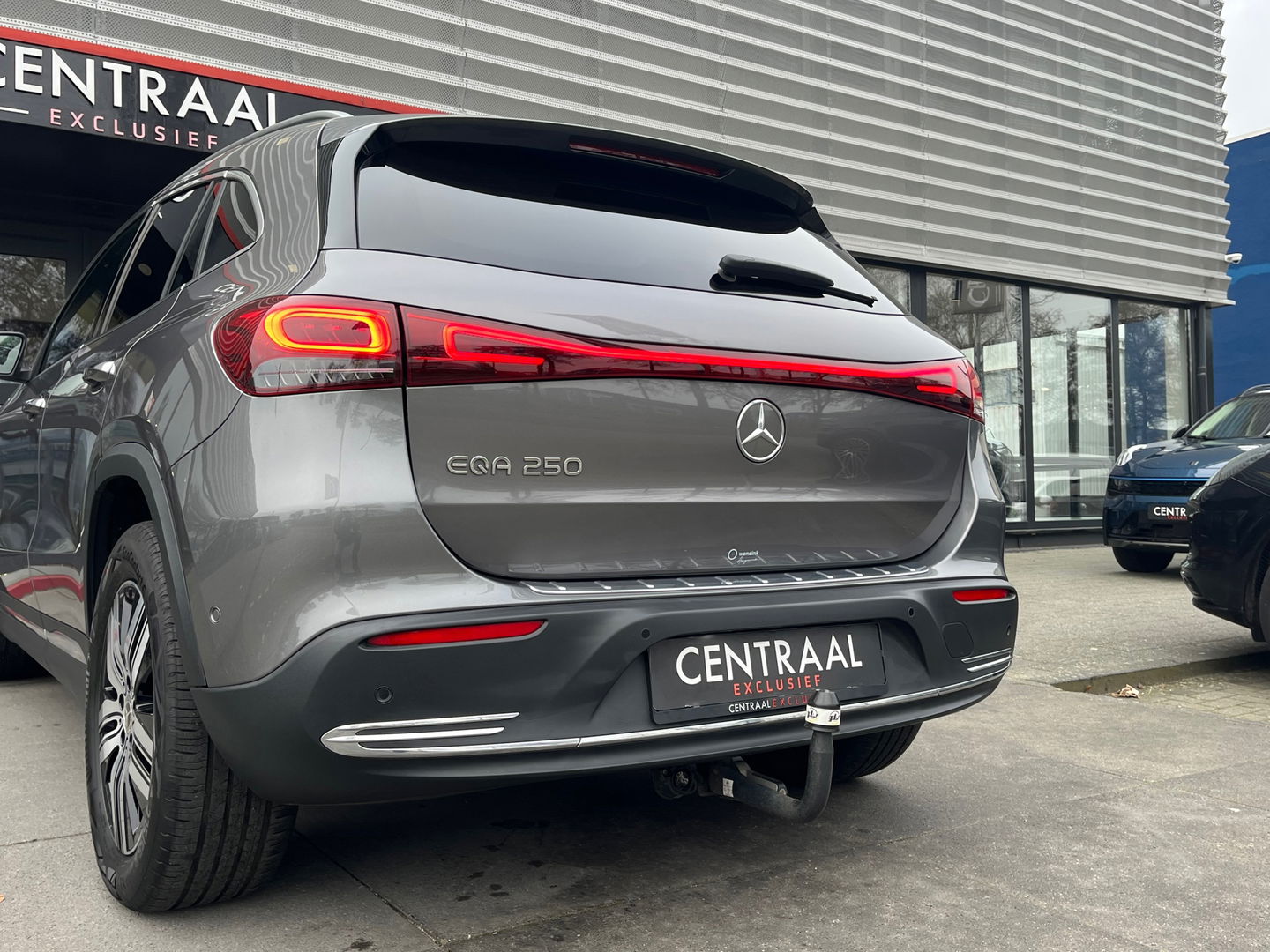 Mercedes-Benz EQA 250 Luxury Line 67 kWh|Pano|BTW|Camera|Keyless|Ambient Light|Stoelverwarming|NL-Auto|190PK