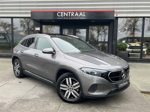 Mercedes-Benz EQA 250 Luxury Line 67 kWh|Pano|BTW|Camera|Keyless|Ambient Light|Stoelverwarming|NL-Auto|190PK