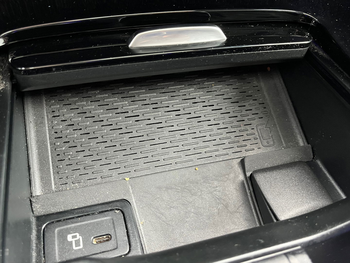 Mercedes-Benz EQA 250 Luxury Line 67 kWh|Pano|BTW|Camera|Keyless|Ambient Light|Stoelverwarming|NL-Auto|190PK