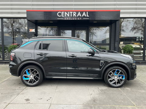 Lynk & Co 01 1.5|Zwarte Hemel|Pano|BTW|Infinity|Memory|360Camera|ACC|Keyless|Carplay|Stoelverwarming|Facelift|NL-Auto
