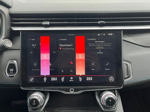 Lynk & Co 01 1.5|Zwarte Hemel|Pano|BTW|Infinity|Memory|360Camera|ACC|Keyless|Carplay|Stoelverwarming|Facelift|NL-Auto