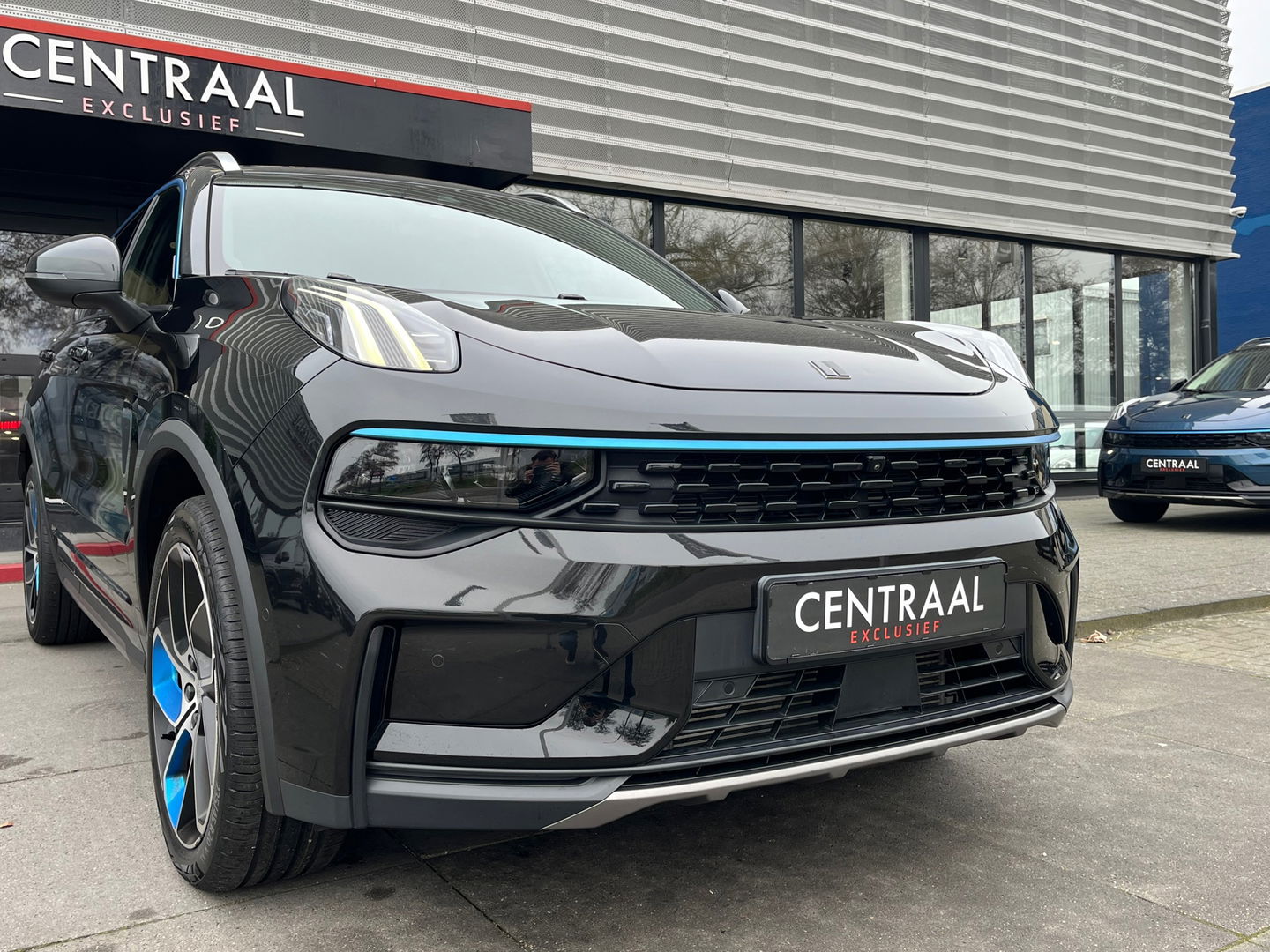 Lynk & Co 01 1.5|Zwarte Hemel|Pano|BTW|Infinity|Memory|360Camera|ACC|Keyless|Carplay|Stoelverwarming|Facelift|NL-Auto