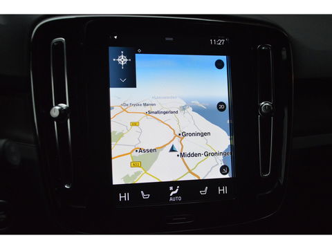 Volvo XC40 T4 Recharge R-Design | Trekhaak 1800KG | Stoel + Stuur Verwarmd | Harman/Kardon | Camera |