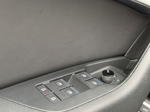 Audi A6 Avant Audi A6 Avant 55 TFSI e quattro 2x S line + Blackpakket|HUD|Pano