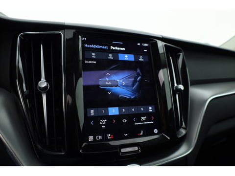 Volvo XC60 2.0 T6 Plug-in hybrid AWD Plus Bright | Long Range |Leer | Pano-dak | 360 camera | Trekhaak elek. | Stoel +  stuurverw. |