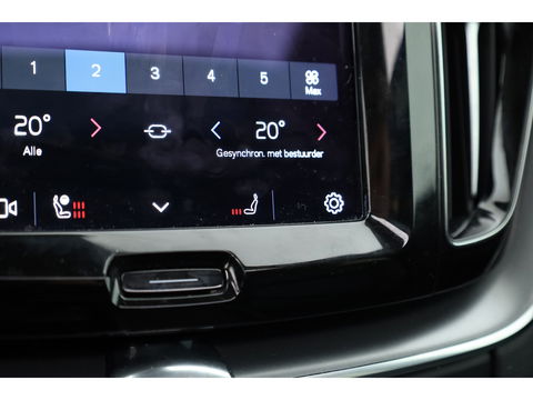 Volvo XC60 2.0 T6 Plug-in hybrid AWD Plus Bright | Long Range |Leer | Pano-dak | 360 camera | Trekhaak elek. | Stoel +  stuurverw. |